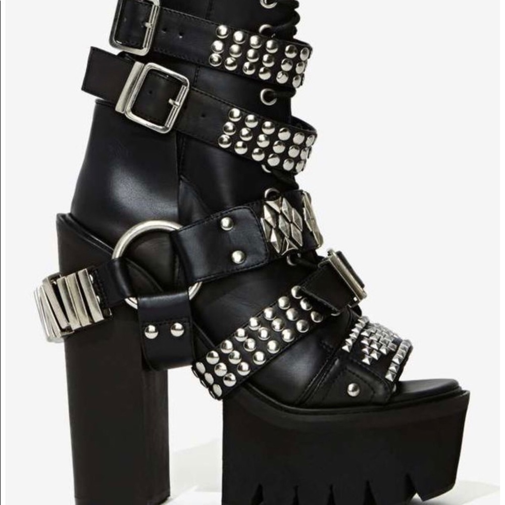 Jeffrey Campbell’s Mestizo Very Rare Worn one time